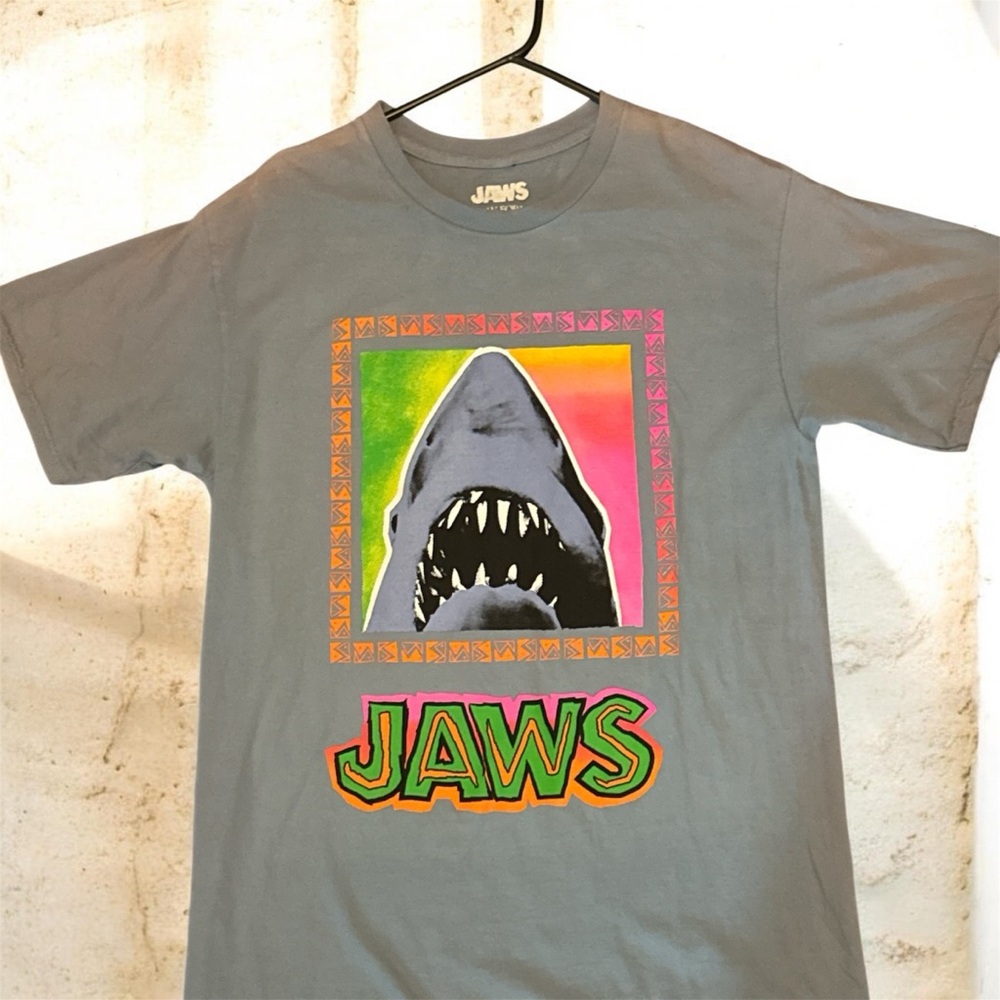 Jaws Vintage Graphic T-Shirt